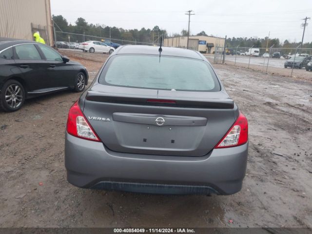 3N1CN7AP4JL843399 Nissan Versa 1.6 S+