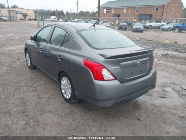 3N1CN7AP4JL843399 Nissan Versa 1.6 S+