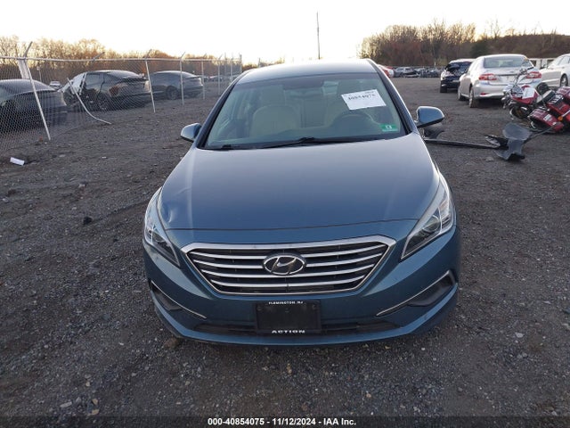 Hyundai SONATA SE 2016 5NPE24AF3GH351041 Image 12