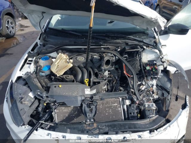 3VW1K7AJ0FM307508 Volkswagen Jetta 2.0l S
