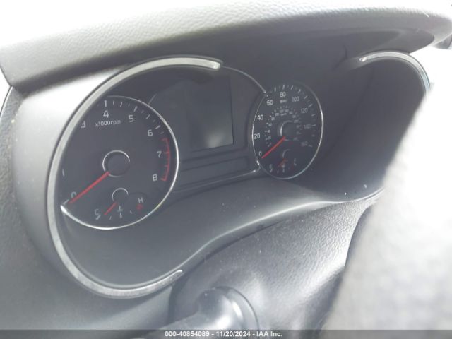 3KPFK4A76HE138930 KIA FORTE LX