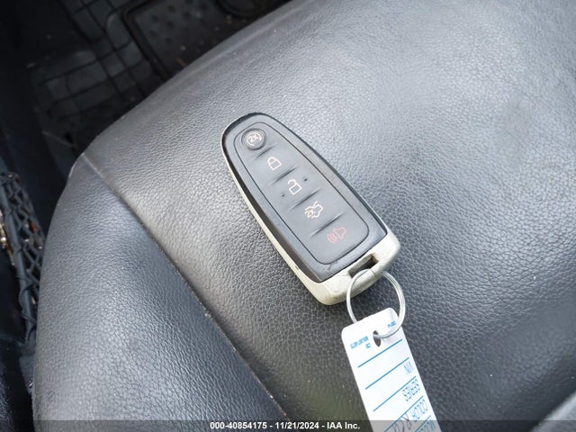 1FMCU9J91FUA26624 Ford Escape Titanium