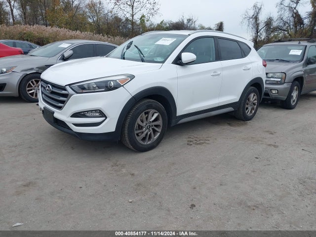 Hyundai TUCSON SEL 2018 KM8J3CA40JU773359 Image 2