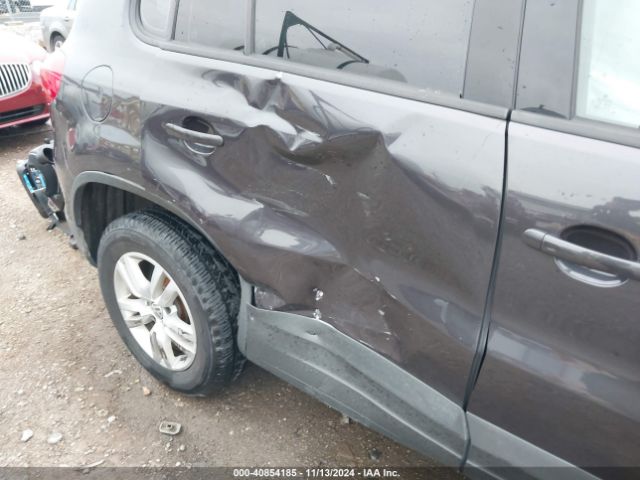 WVGBV7AX5GW592335 Volkswagen TIGUAN S