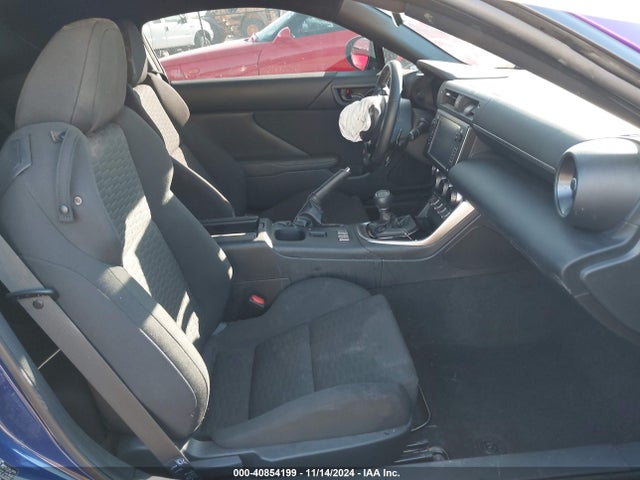 Toyota GR86 2022 JF1ZNBC17N8755928 Image 5