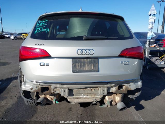 WA1LFAFP3FA049342 Audi Q5 2.0t Premium