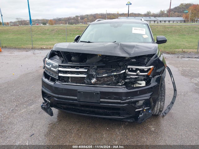1V2XR2CA5KC581211 Volkswagen Atlas 3.6l V6 Se W/technology R-line