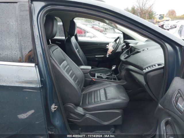 1FMCU9HD2KUC00382 Ford ESCAPE SEL