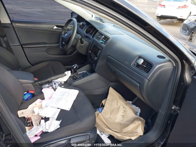 3VW2K7AJ9FM352662 Volkswagen Jetta 2.0l S