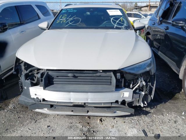 WA1VAAGE8MB014744 Audi E-tron Prestige Quattro