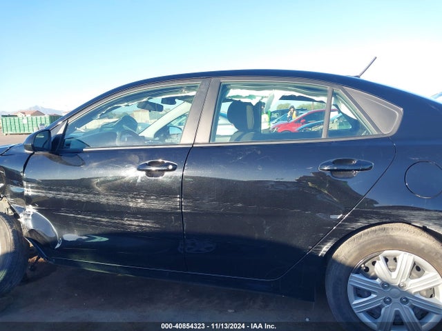 KIA RIO S 2021 3KPA24AD2ME392175 Image 14