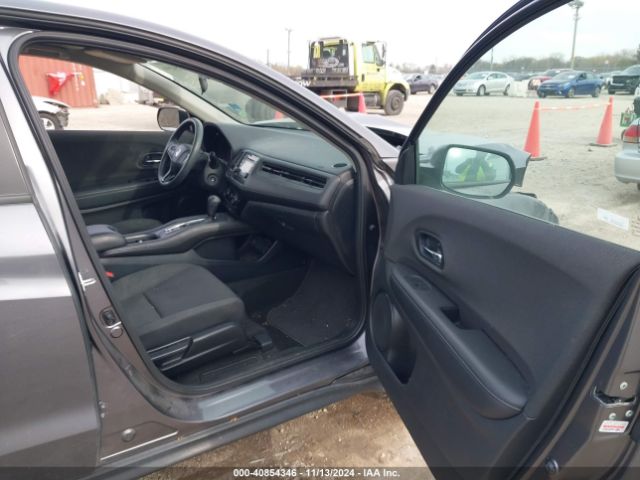 3CZRU6H33NM774495 Honda Hr-v Awd Lx