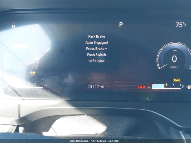 1C4RJKAG1P8828632 Jeep Grand Cherokee L Laredo 4x4