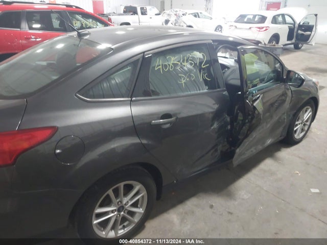 1FADP3F20GL227226 Ford FOCUS SE