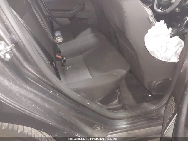 1FADP3F20GL227226 Ford FOCUS SE