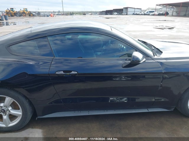 Ford Mustang V6 2016 1FA6P8AM8G5267590 Image 13