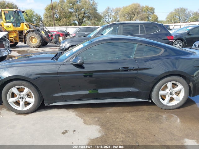 Ford Mustang V6 2016 1FA6P8AM8G5267590 Image 14