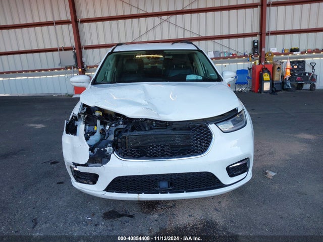 2C4RC1BG2NR188953 Chrysler Pacifica Touring L