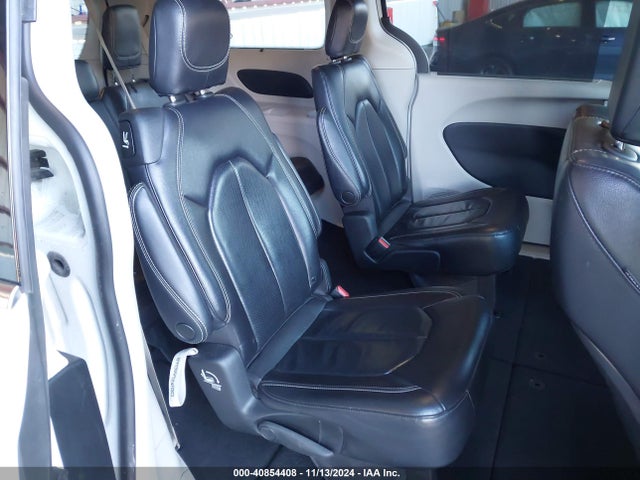 2C4RC1BG2NR188953 Chrysler Pacifica Touring L