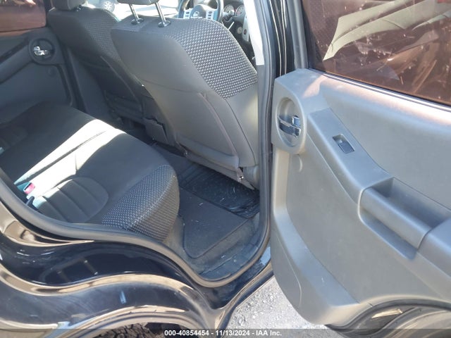 Nissan Xterra Pro-4x 2015 5N1AN0NW2FN657196 Image 8
