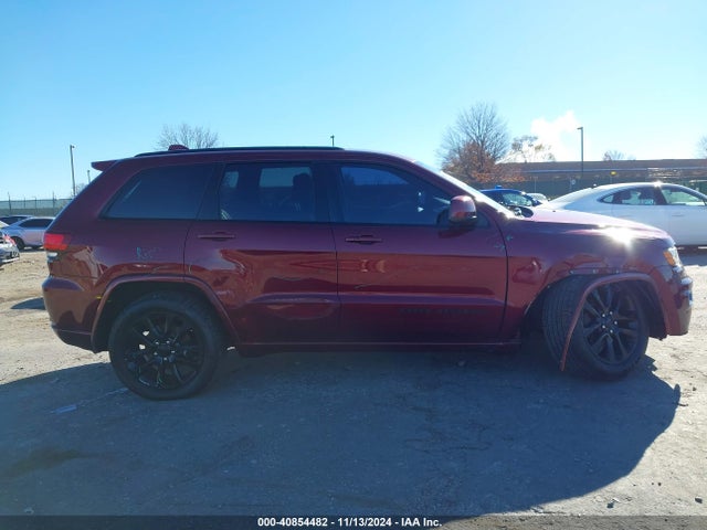 1C4RJFAG8HC781797 Jeep Grand Cherokee Altitude 4x4