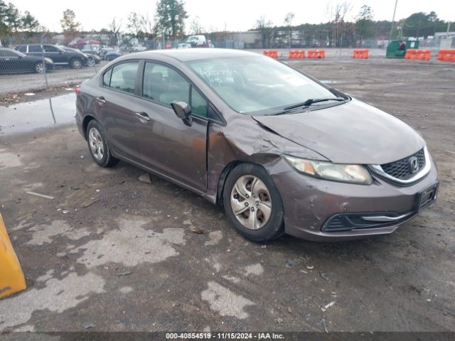 19XFB2F58FE055668 auction archive image
