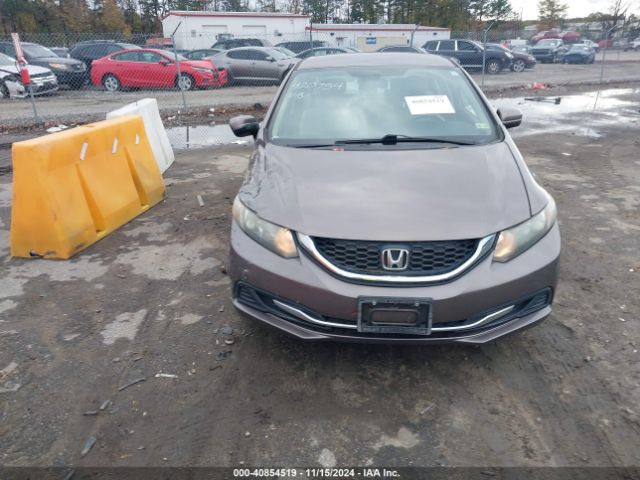 19XFB2F58FE055668 Honda Civic Lx
