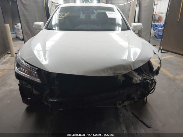 1HGCR3F90GA032463 Honda Accord Touring