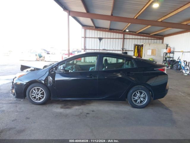 JTDKARFU6G3017186 Toyota Prius