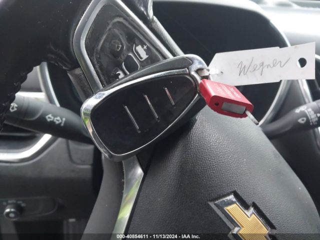 3GNAXJEV5JS636148 Chevrolet EQUINOX LT