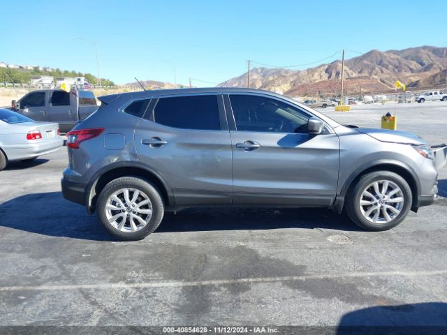 JN1BJ1AV6MW571181 Nissan Rogue Sport S Fwd Xtronic Cvt