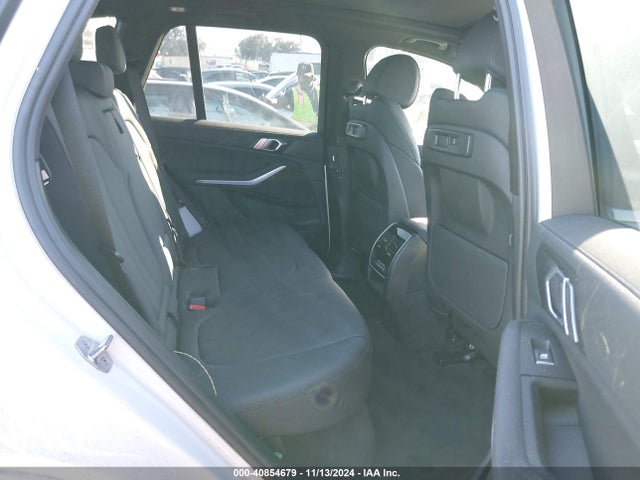 5UXCR4C02N9L25174 BMW X5