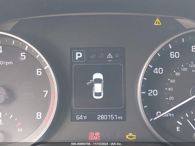 5NPD84LFXJH233907 Hyundai ELANTRA SEL