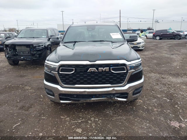 1C6SRFFP3SN591086 RAM 1500 Big Horn  4x4 5'7 Box