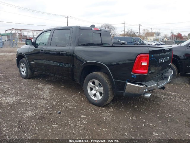 1C6SRFFP3SN591086 RAM 1500 Big Horn  4x4 5'7 Box