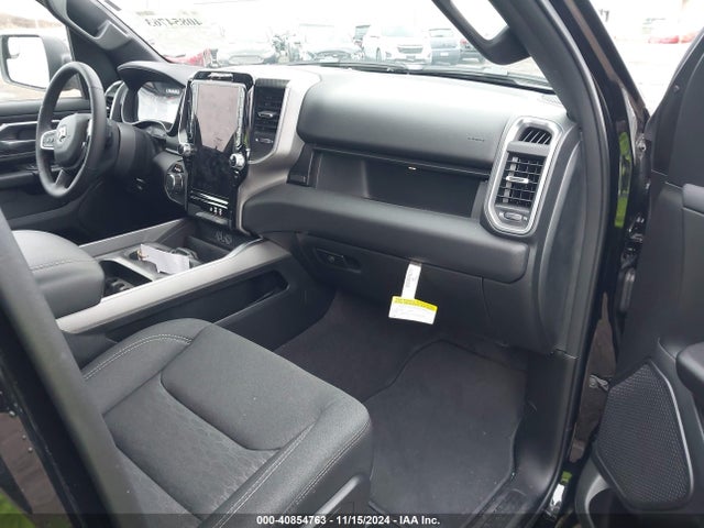 1C6SRFFP3SN591086 RAM 1500 Big Horn  4x4 5'7 Box
