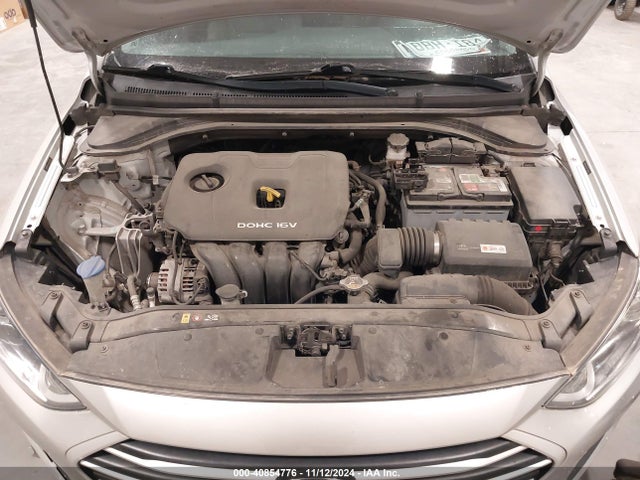 Hyundai ELANTRA SE 2017 5NPD74LF4HH127269 Image 10