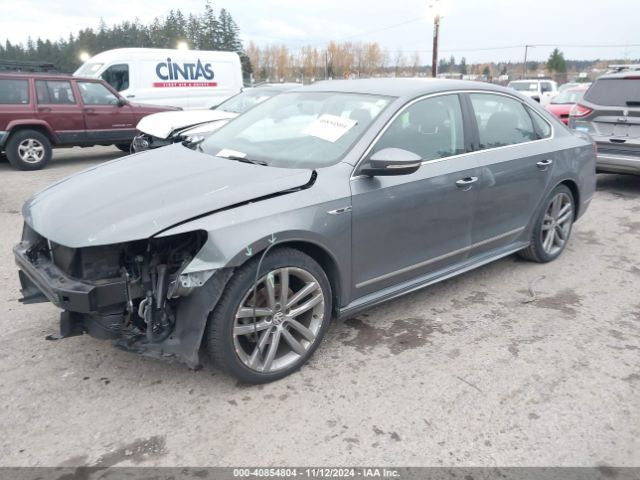 1VWDT7A34HC020303 Volkswagen Passat 1.8t R-line
