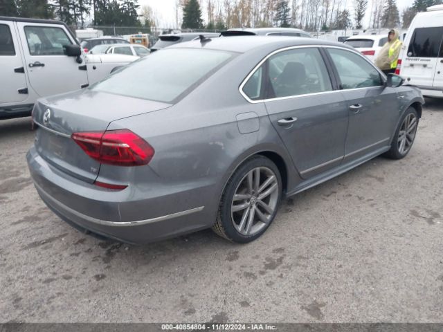 1VWDT7A34HC020303 Volkswagen Passat 1.8t R-line
