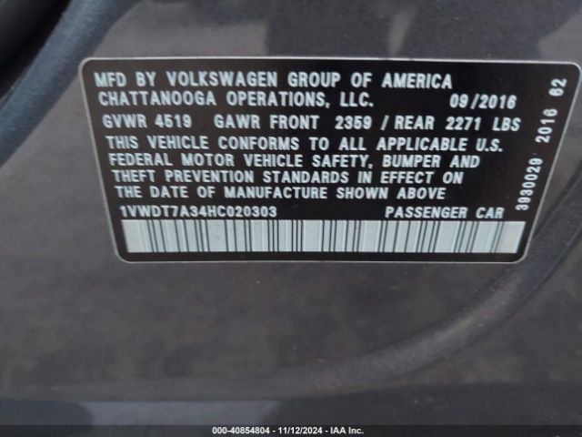 1VWDT7A34HC020303 Volkswagen Passat 1.8t R-line