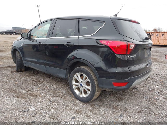 Ford ESCAPE SE 2019 1FMCU9GD9KUC00042 Image 3