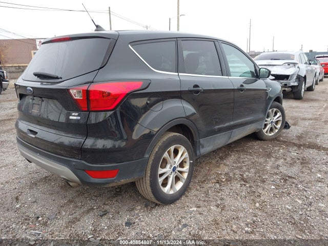 Ford ESCAPE SE 2019 1FMCU9GD9KUC00042 Image 4