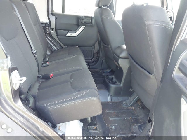 1C4BJWEG0GL231911 Jeep Wrangler Unlimited Sahara