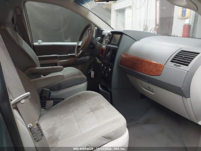 2008 CHRYSLER TOWN & COUNTRY 2A8HR44HX8R604973 Photo 4