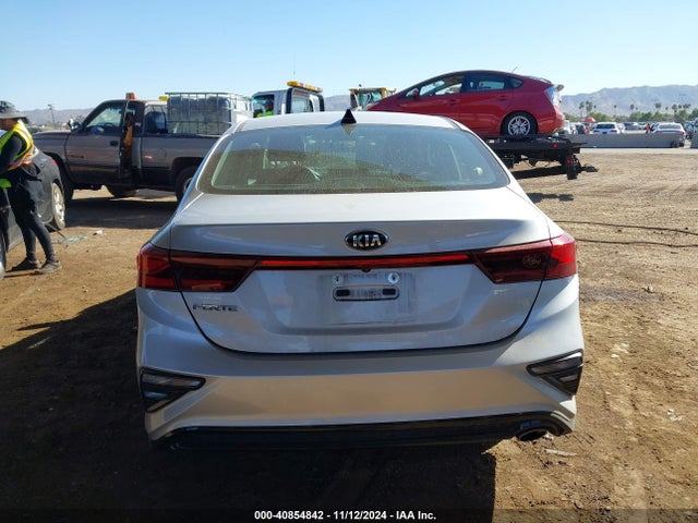 KIA Forte Lxs 2019 3KPF24AD8KE083894 Image 16