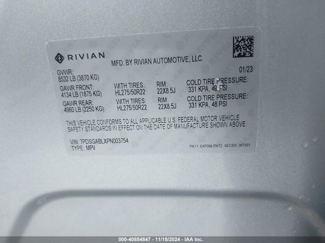 Rivian R1s Launch Edition 2023 7PDSGABLXPN003754 Image 9