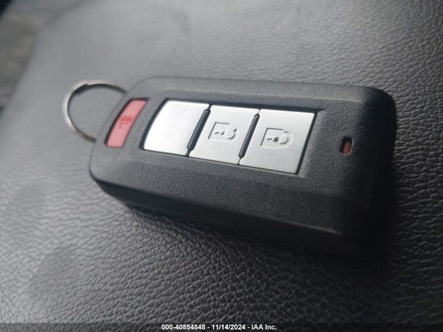 2020 MITSUBISHI ECLIPSE CROSS JA4AT5AA4LZ002781 Photo 10