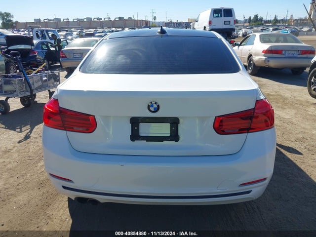 BMW 328I 2016 WBA8E9C59GK645418 Image 16
