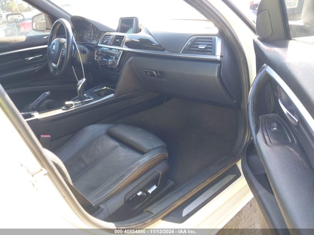BMW 328I 2016 WBA8E9C59GK645418 Image 5