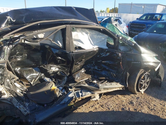 Toyota Prius Two 2014 JTDKN3DUXE0383753 Image 6